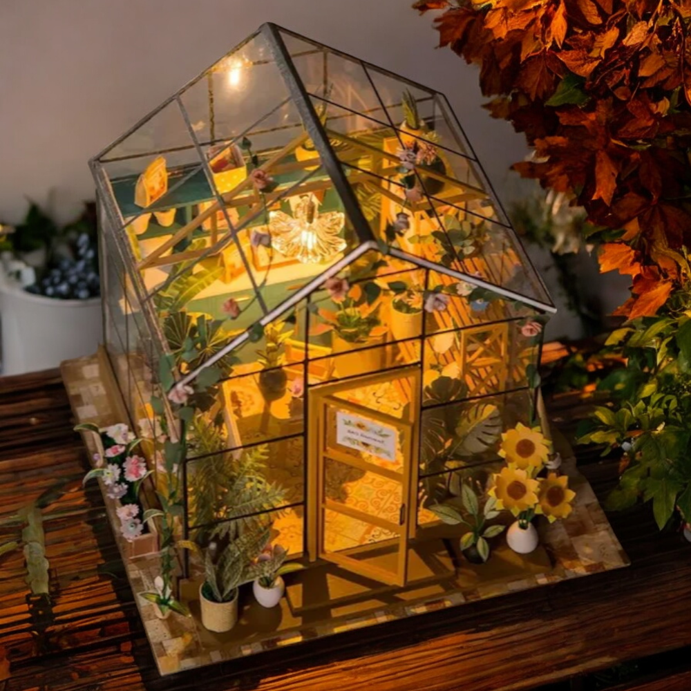 Minitature Greenhouse DIY Book Nook Kit